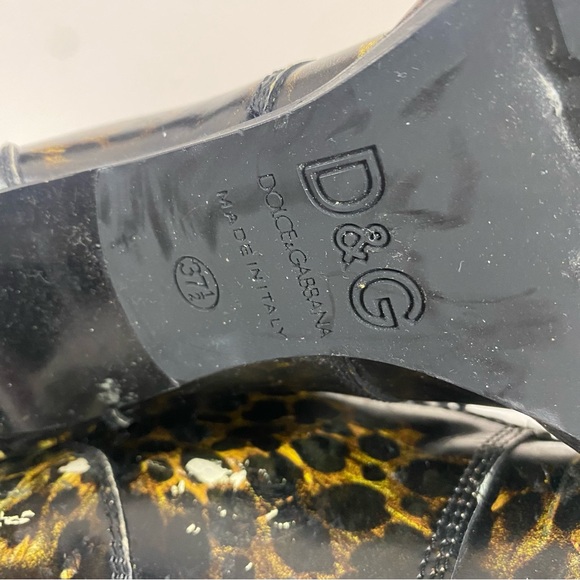 Dolce and Gabbana D&G Leopard Animal Print Lace Up Boots - Picture 9 of 10